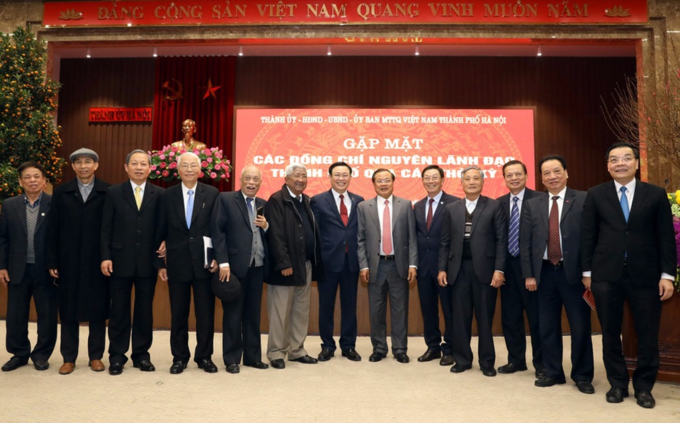 Bí thư Vương Đình Huệ: Hà Nội đăng ký với Bộ Chính trị 3 việc lớn - 2 Bí thư Vương Đình Huệ: Hà Nội đăng ký với Bộ Chính trị 3 việc lớn - 2