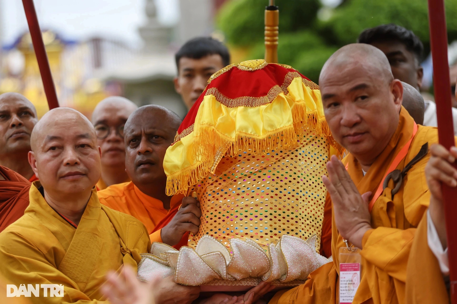 Xá lợi Đức Phật Thích Ca đến TPHCM - 1