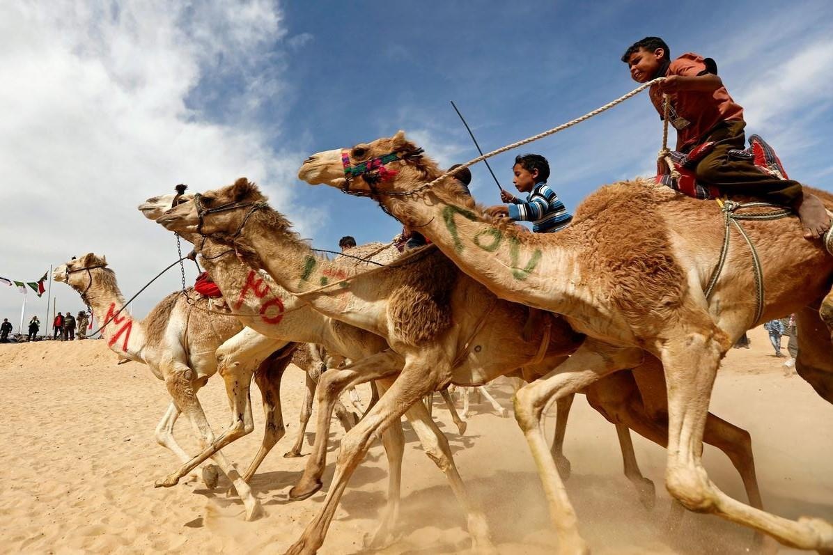 9 sự thật cực độc chỉ có ở thành phố xa xỉ nhất thế giới Dubai - 3