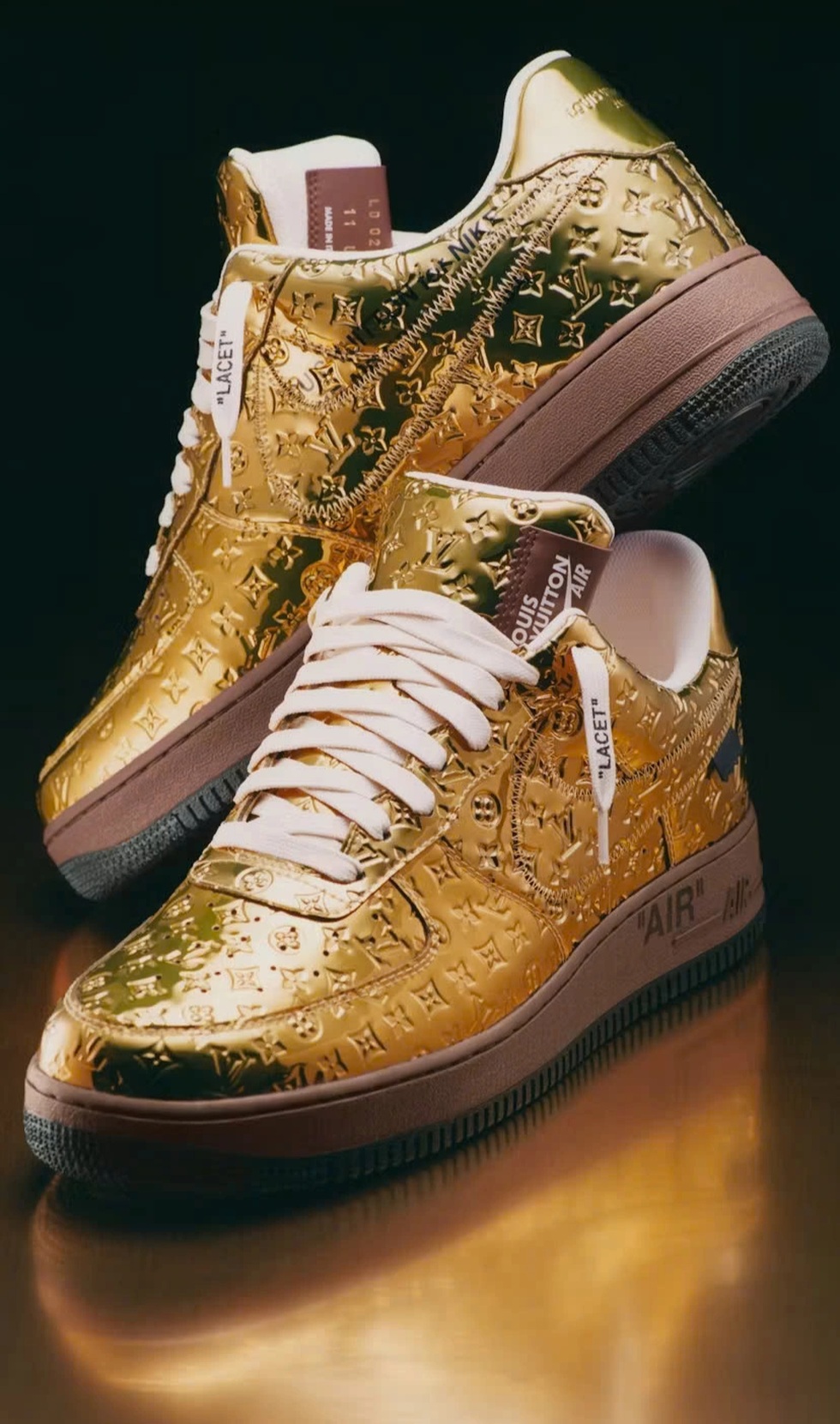 Kiểu giày được ví như trang sức cho chân, khiến Gen Z đặc biệt yêu thích - 11 Kiểu giày được ví như trang sức cho chân, khiến Gen Z đặc biệt yêu thích - 11