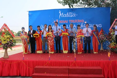 Tưng bừng khuyến mại sen vòi cao cấp Italisa tại Bắc Giang