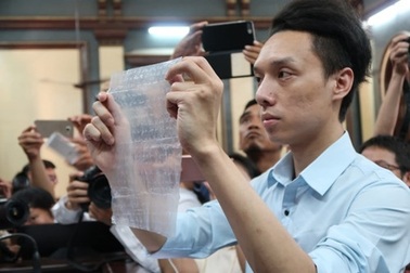 Vụ hoa hậu Phương Nga: Không khởi tố vụ vu khống điều tra viên nhận hối lộ