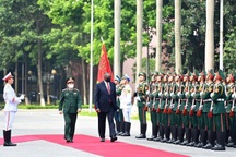 Bộ trưởng Phan Văn Giang đón, hội đàm với Bộ trưởng Quốc phòng Mỹ