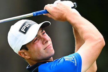 Viktor Hovland tạm dẫn đầu sau vòng đầu tiên RBC Heritage