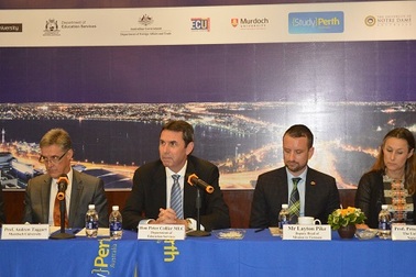 Hàng loạt học bổng giá trị của tiểu bang Tây Úc cho SV Việt Nam