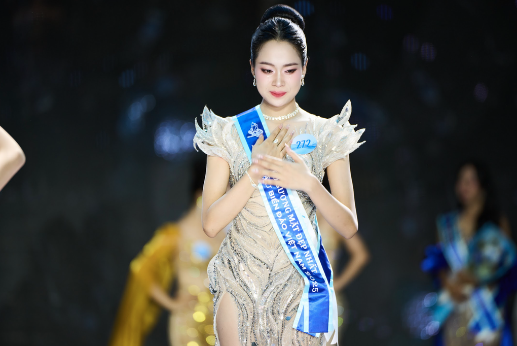Nguyễn Thị Mỹ Linh đăng quang Hoa hậu Biển đảo Việt Nam - 3 Nguyễn Thị Mỹ Linh đăng quang Hoa hậu Biển đảo Việt Nam - 3