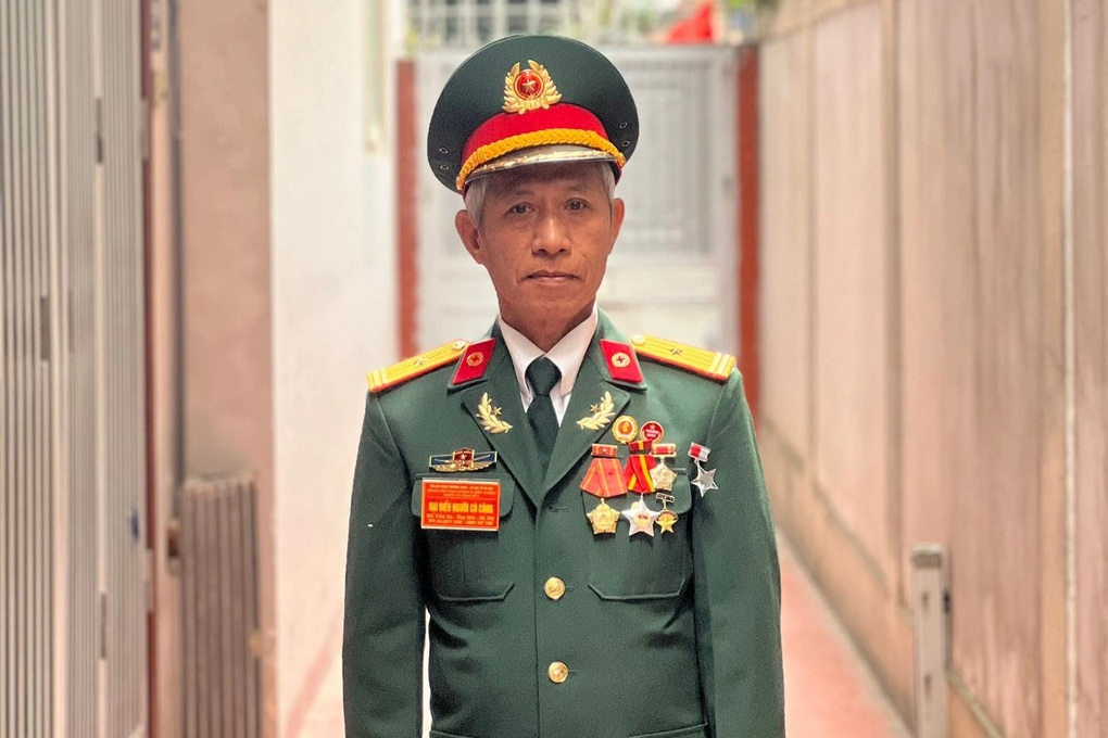 Cuộc hội ngộ của 2 cựu binh tại A80 sau gần nửa thế kỷ: Tôi đã khóc! - 2 Cuộc hội ngộ của 2 cựu binh tại A80 sau gần nửa thế kỷ: Tôi đã khóc! - 2