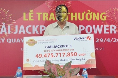 Hai tấm vé số trúng hơn 61 tỷ đồng được phát hành tại Hà Nội