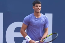 Carlos Alcaraz khởi đầu thuận lợi ở Barcelona Open 2025