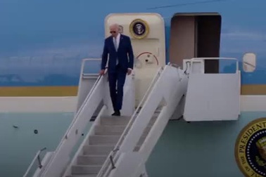 Tổng thống Biden đăng video về chuyến thăm Việt Nam