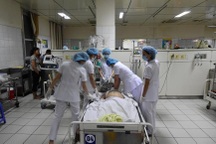 Vụ 18 người chạy thận nghi sốc phản vệ: Nạn nhân thứ 7 tử vong