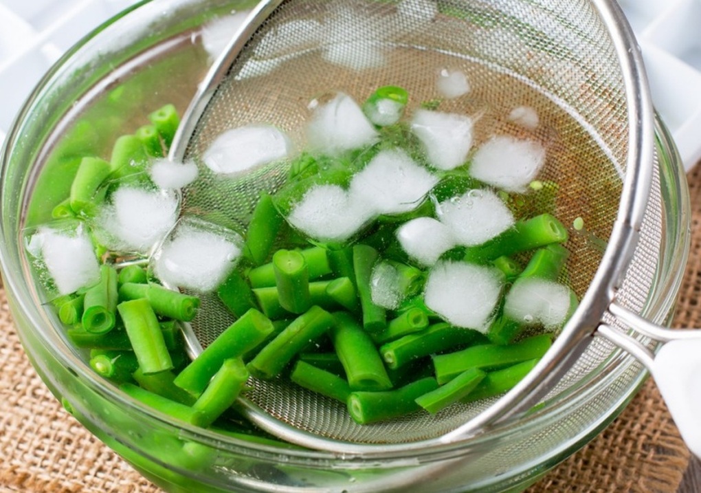 Những mẹo hay với đá lạnh có thể bạn chưa biết - 1 Những mẹo hay với đá lạnh có thể bạn chưa biết - 1