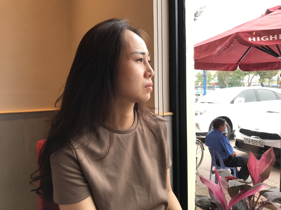 Tạm giữ hình sự đối tượng đâm gục bạn cùng đi ăn đêm tại TP Vinh - 5 Tạm giữ hình sự đối tượng đâm gục bạn cùng đi ăn đêm tại TP Vinh - 5