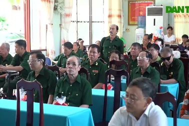 Thứ trưởng Nguyễn Thị Hà: "Chăm sóc người có công là nhiệm vụ trọng tâm".