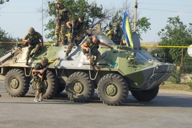 Căng thẳng Ukraine- Nga: Cuộc tập trận của Kiev