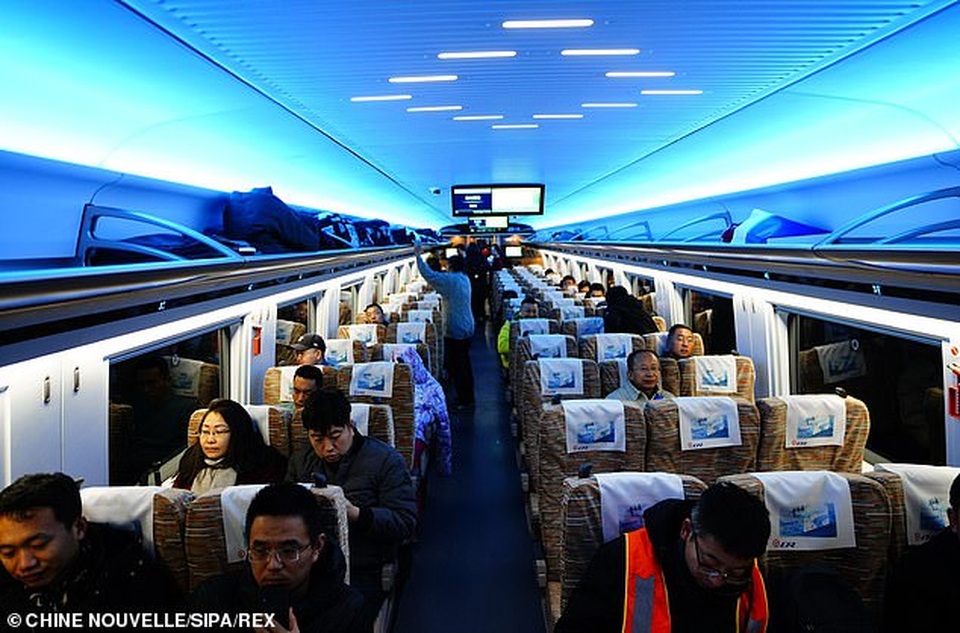Tàu cao tốc thông minh của Trung Quốc có tốc độ 350 km/h, lái tự động và tín hiệu 5G - 2 Tàu cao tốc thông minh của Trung Quốc có tốc độ 350 km/h, lái tự động và tín hiệu 5G - 2