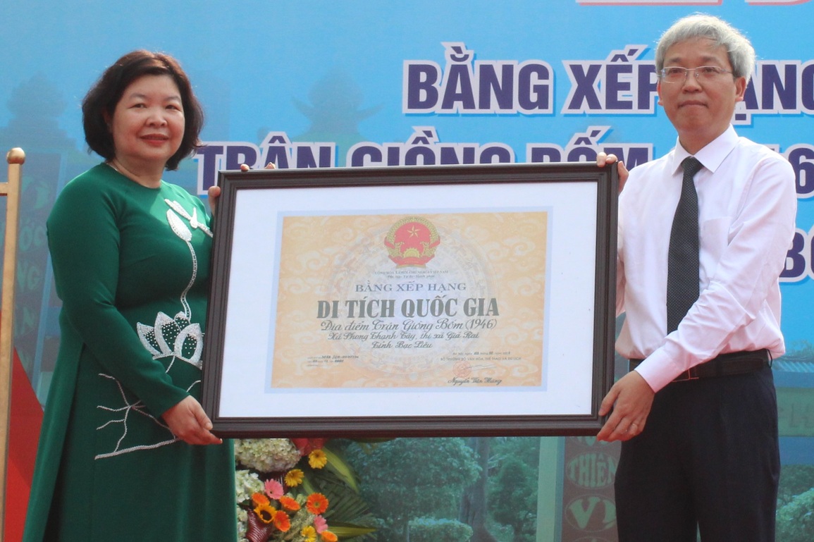 Bạc Liêu đón nhận bằng di tích cấp quốc gia trận Giồng Bốm - 2 Bạc Liêu đón nhận bằng di tích cấp quốc gia trận Giồng Bốm - 2