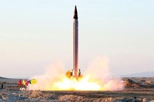 Tehran cảnh báo căn cứ Mỹ nằm trong tầm tấn công của tên lửa Iran