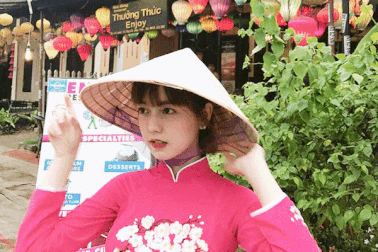 Nữ sinh Sài Gòn sở hữu vẻ đẹp lạ như hot girl Thái Lan, Hàn Quốc