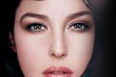 Khuyến mãi lớn cùng mắt kính Việt Long