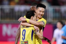 Đánh bại CLB Nam Định, HA Gia Lai chấm dứt mạch 10 trận không thắng