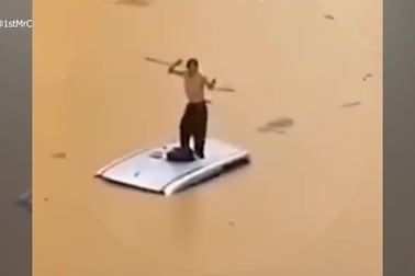 Những cách người dân Trung Quốc thư giãn trong mùa ngập lụt