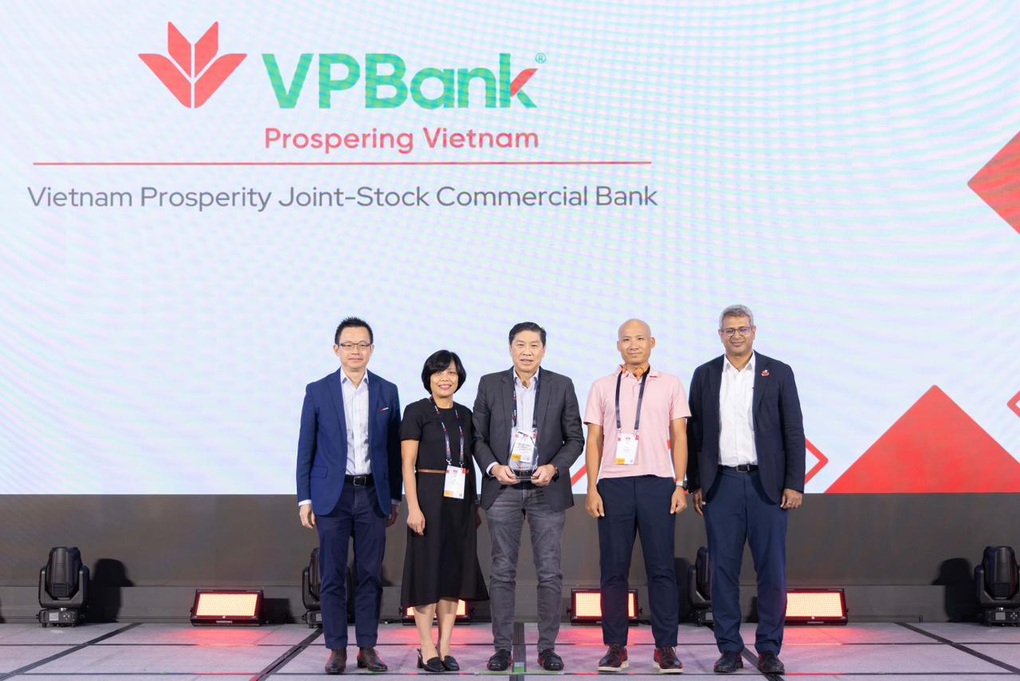 VPBank được vinh danh tại Giải thưởng Đổi mới sáng tạo APAC 2025 - 1
