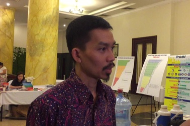 Ông Nguyễn Đức Thành - Viện trưởng Viện Nghiên cứu Kinh tế và Chính sách trả lời báo chí về công khai ngân sách.