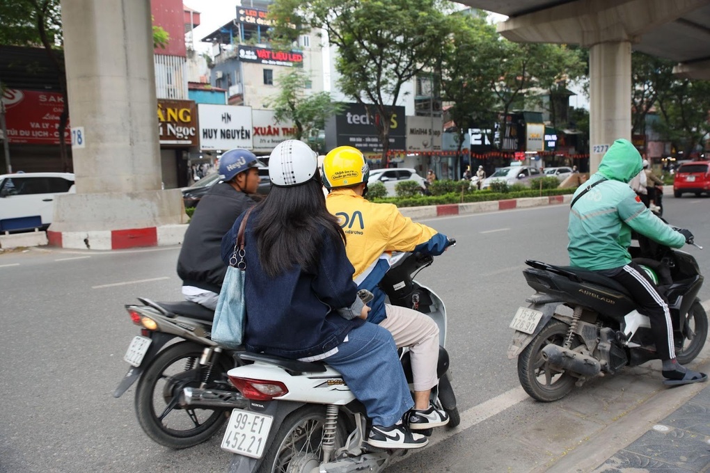 Ra bến xe về quê ăn Tết chỉ với 1.000 đồng cùng TADA - 3