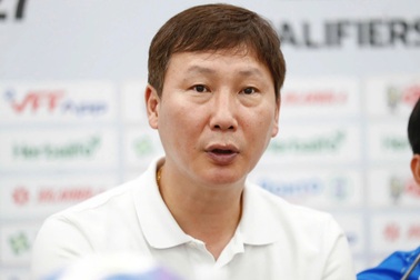 HLV Kim Sang Sik: "Đội tuyển Việt Nam không cần nghĩ nhiều về Malaysia"