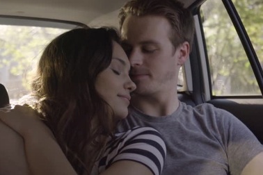 Clip quay lén cảnh thân mật trên xe taxi bị phát tán trên mạng