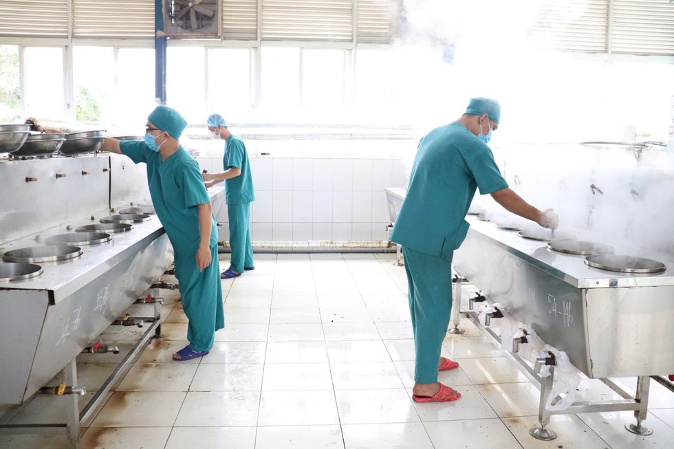 Bộ Y tế nói về việc Viện Y dược học dân tộc TPHCM thu phí thực hành - 1 Bộ Y tế nói về việc Viện Y dược học dân tộc TPHCM thu phí thực hành - 1