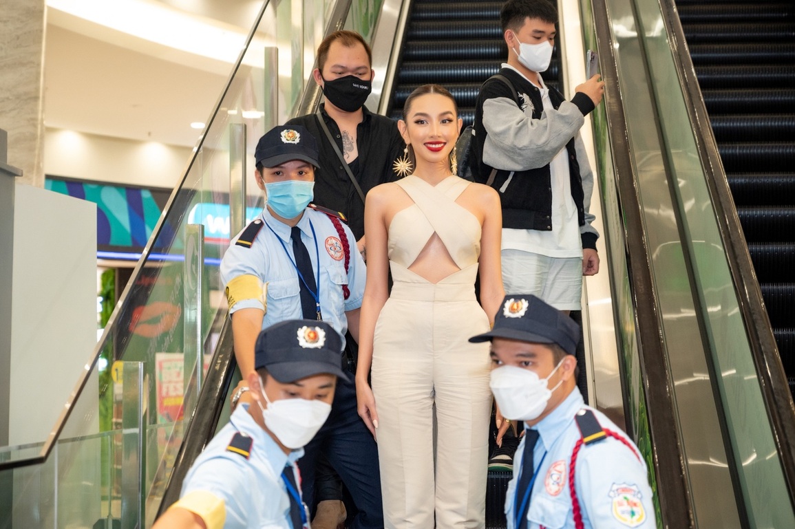 Hồ Ngọc Hà - Thùy Tiên như chị em song sinh - 8