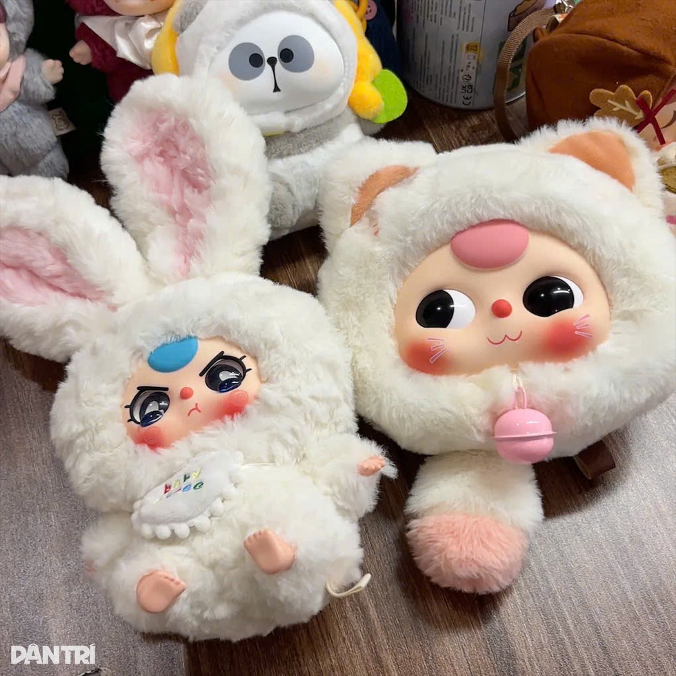 Đồ chơi Baby Three có gì đặc biệt khiến Gen Z mê mẩn, lấn át cả Labubu? - 2 Đồ chơi Baby Three có gì đặc biệt khiến Gen Z mê mẩn, lấn át cả Labubu? - 2