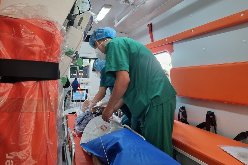 Bệnh nhân Covid-19 nặng nhất nước được công bố khỏi bệnh - 2 Bệnh nhân Covid-19 nặng nhất nước được công bố khỏi bệnh - 2