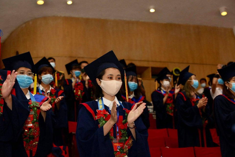 Hà Nội tuyên dương 88 thủ khoa xuất sắc tốt nghiệp đại học - 1 Hà Nội tuyên dương 88 thủ khoa xuất sắc tốt nghiệp đại học - 1