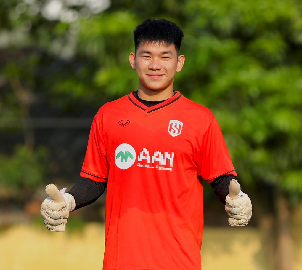 Dàn thủ môn cực phẩm của đội tuyển Việt Nam tại Asian Cup 2023 - 4