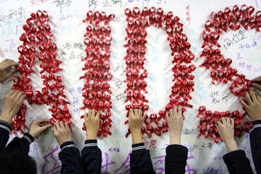 30.000 dấu vân tay cam kết phòng chống HIV/AIDS