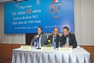 Mối ân tình 55 năm - gian khó và yêu thương