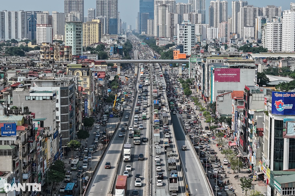 Thí điểm hạn chế phương tiện gây ô nhiễm ở Hà Nội là rất cần thiết - 2 Thí điểm hạn chế phương tiện gây ô nhiễm ở Hà Nội là rất cần thiết - 2