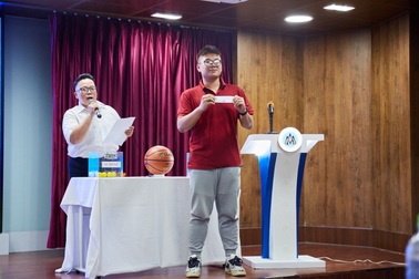 14 đội bóng rổ sinh viên đối đầu tại vòng chung kết toàn quốc