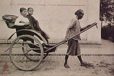 Vì sao nhà nước Việt Nam Dân chủ cộng hòa cấm sử dụng xe tay?