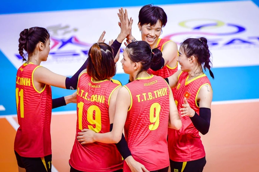 Thắng đậm Philippines, bóng chuyền nữ Việt Nam chờ quyết đấu Thái Lan - 1 Thắng đậm Philippines, bóng chuyền nữ Việt Nam chờ quyết đấu Thái Lan - 1