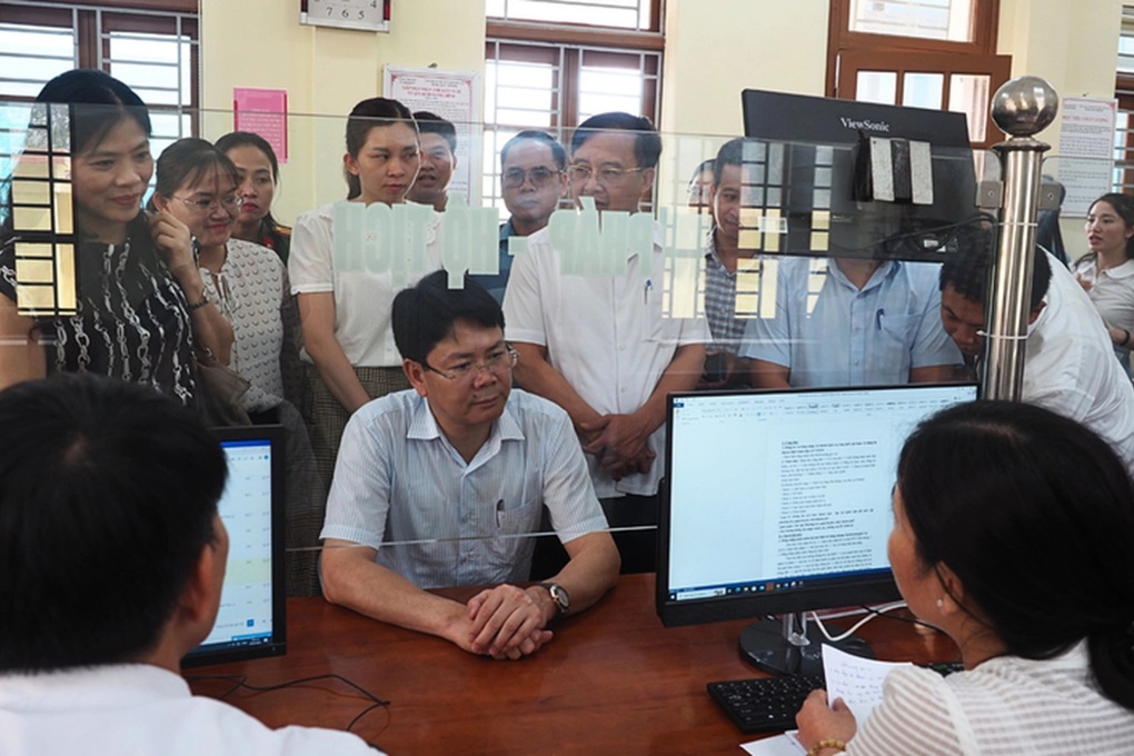 Liên thông thủ tục khai sinh, khai tử toàn quốc - 1 Liên thông thủ tục khai sinh, khai tử toàn quốc - 1