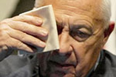 Cựu thủ tướng Israel Ariel Sharon lâm nguy