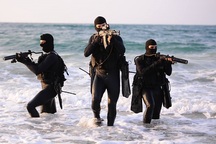 Xem đặc nhiệm Mỹ - Israel bất ngờ tập kích chiếm chiến hạm trên biển