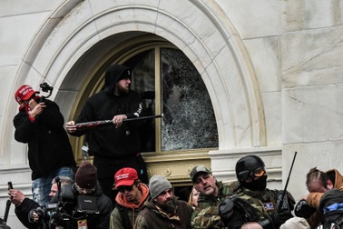 Nguy cơ người ủng hộ ông Trump biểu tình lớn vào ngày ông Biden nhậm chức