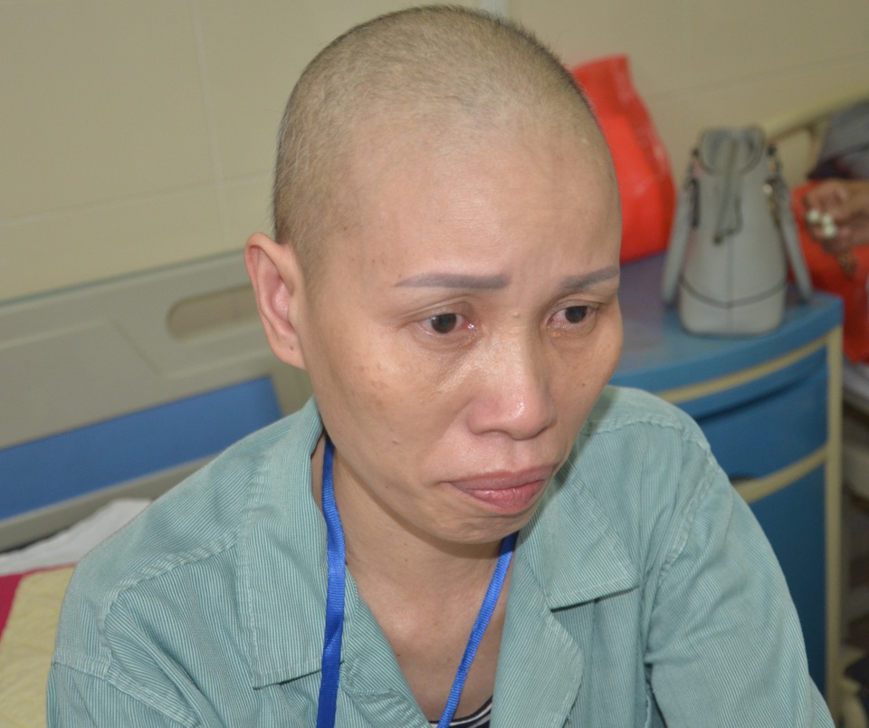 Xót xa cảnh cô giáo mầm non đau đớn chống chọi bệnh ung thư quái ác - 1 Xót xa cảnh cô giáo mầm non đau đớn chống chọi bệnh ung thư quái ác - 1