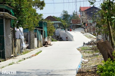 Vụ đường dẫn lên cầu uốn lượn khó hiểu: Phương án tối ưu?