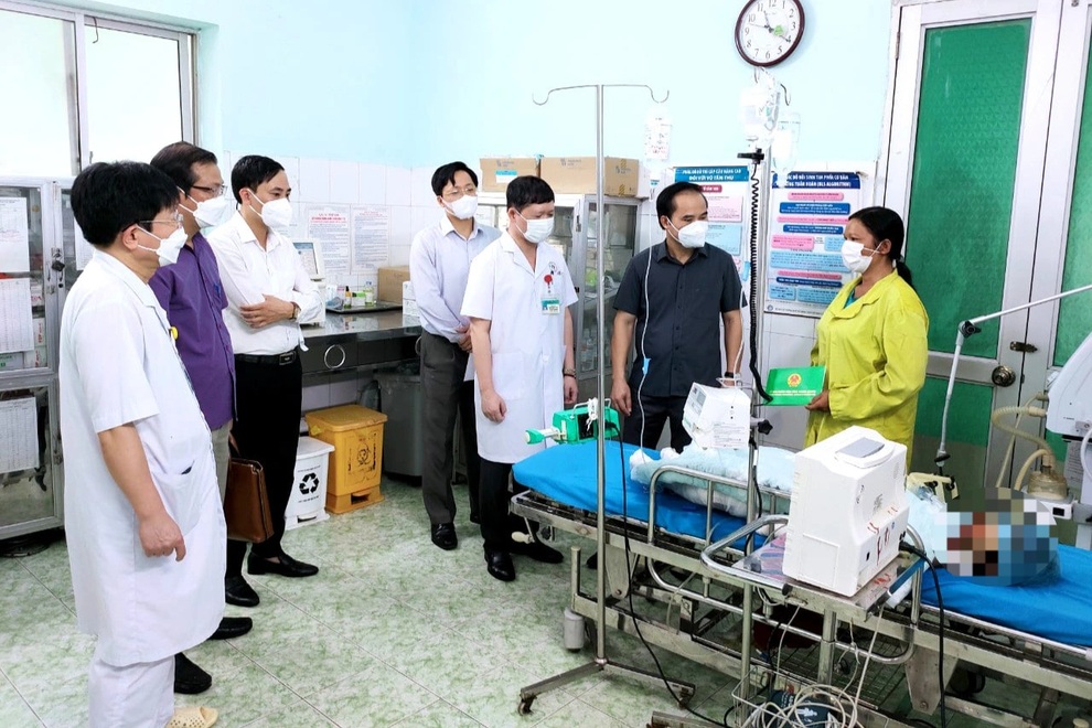 Nghi án bố đẻ dùng xăng thiêu 3 con nhỏ: Thêm một bé gái tử vong - 1 Nghi án bố đẻ dùng xăng thiêu 3 con nhỏ: Thêm một bé gái tử vong - 1